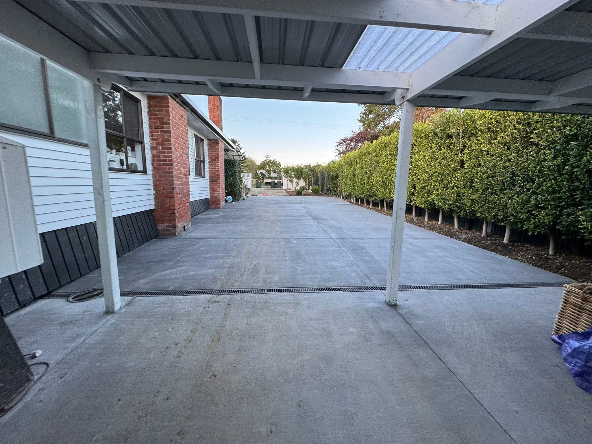 Paving & driveways