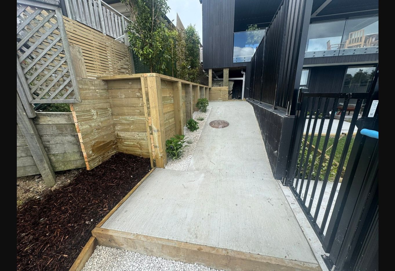 Retaining wall and driveway project