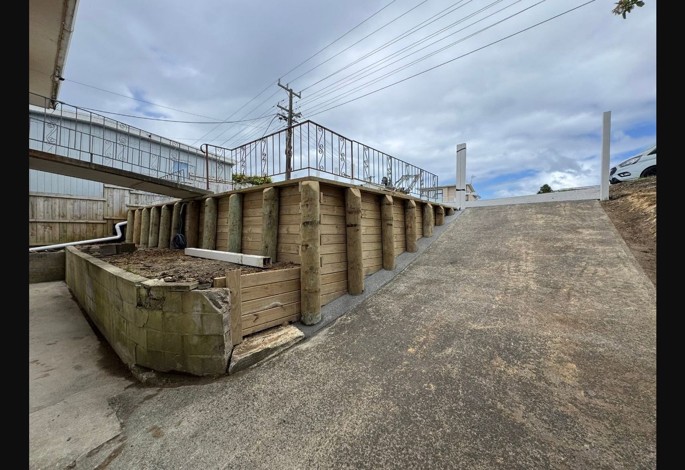 Large timber retaining wall